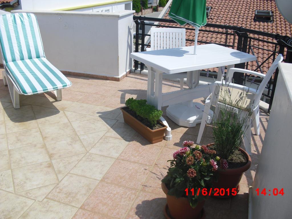 Gaby Apartment Kusadası Quarto foto
